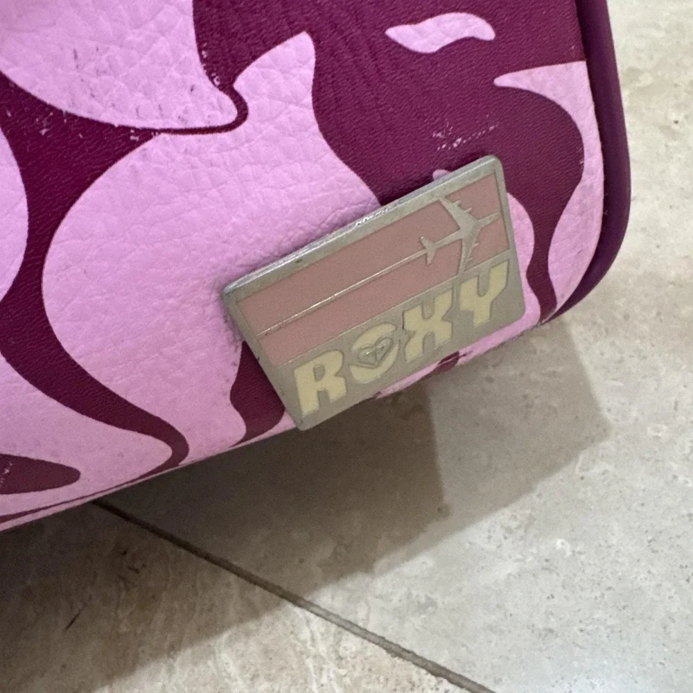 Vintage Roxy Hot Pink Tropical Floral Suitcase Y2K 90s Luggage Duffle Bag 22x12